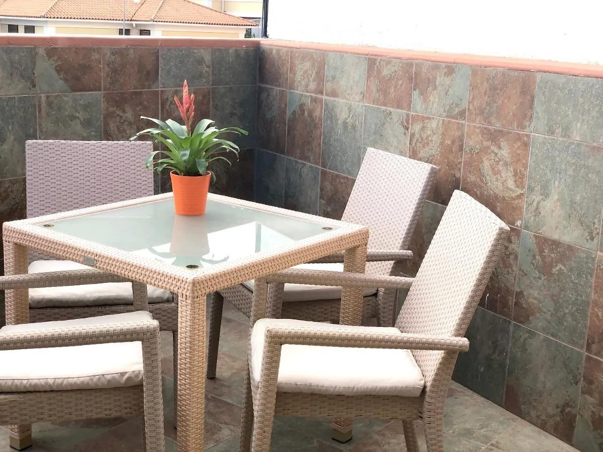 Apartment Calle Domingo Pisaca Burgada 圣克鲁斯-德特内里费